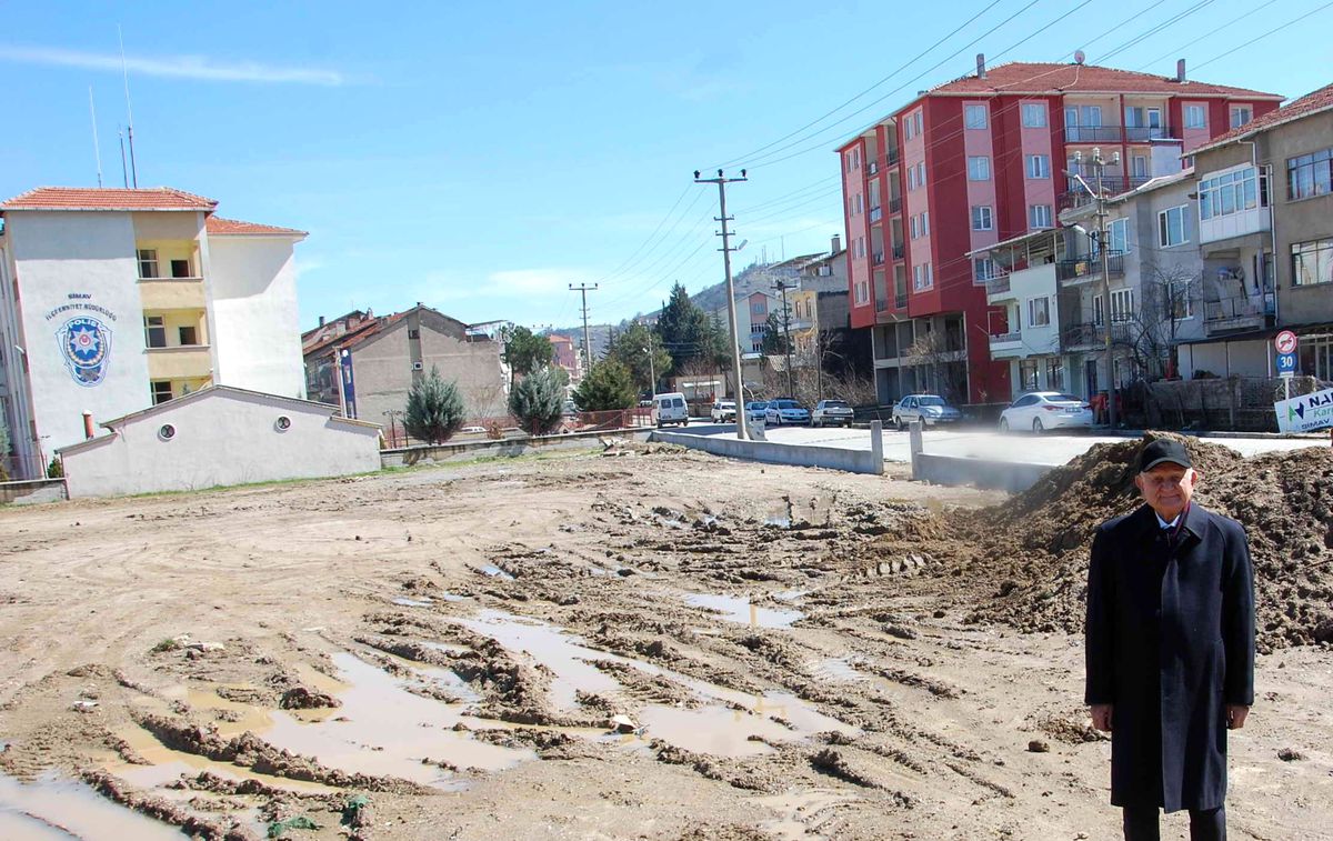 Simav\'a Şehitler Parkı Yapılıyor