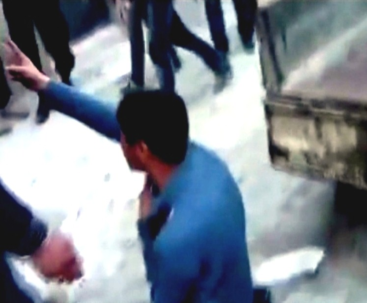 Suriye Savaş Uçakları Halep\'i Bombaladı