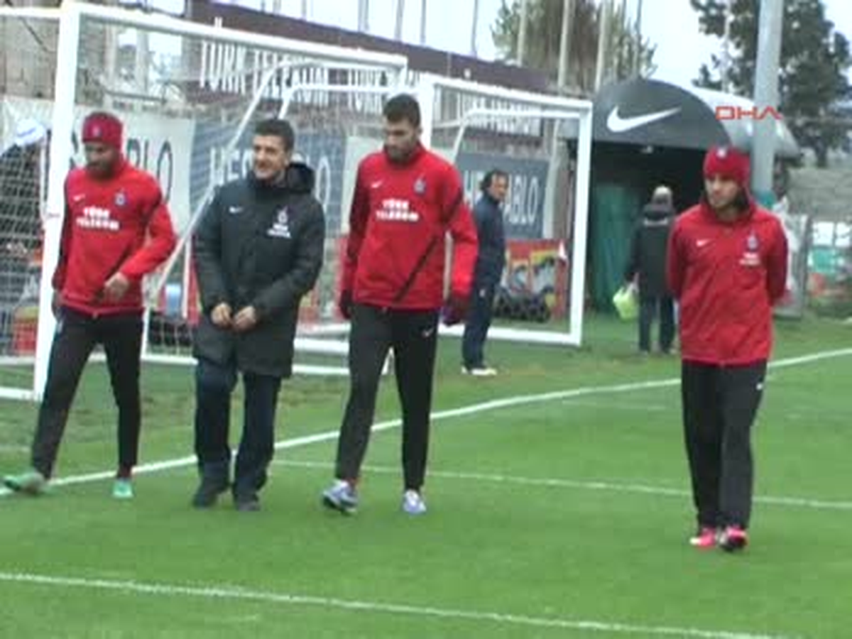 Trabzonspor 11 Eksikle Çalışıyor