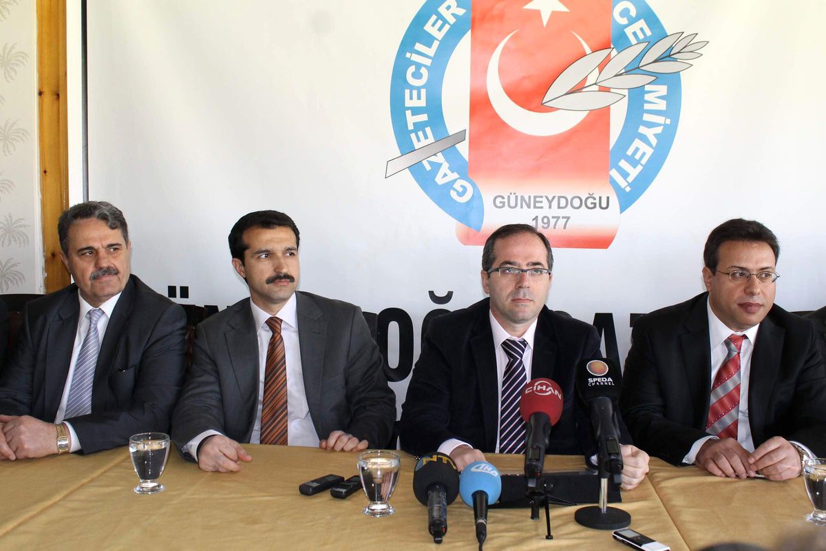 AK Parti Diyarbakır İl Başkanı Altaç, Gazeteciler ile Bir Araya Geldi