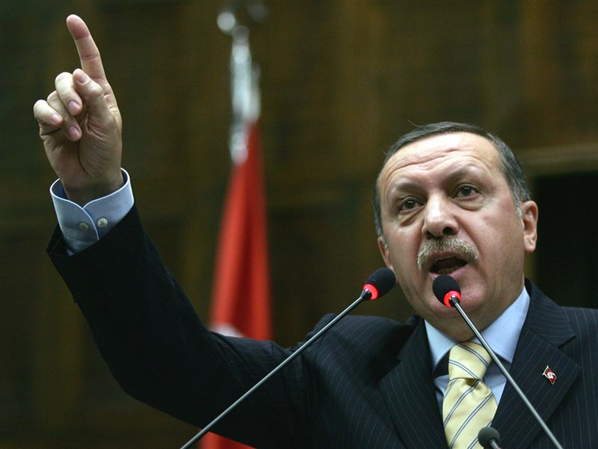 AK Parti Genel Başkanı ve Başbakan Recep Tayyip Erdoğan, CHP Genel Başkanı Kemal Kılıçdaroğlu\'nun,...