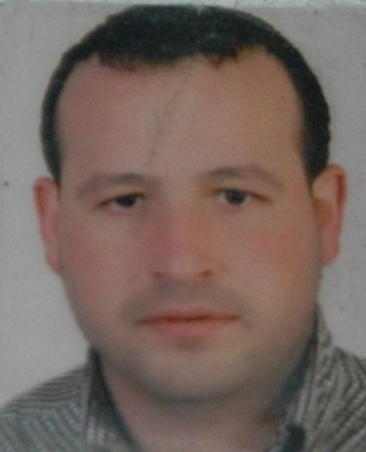 Arkadaşını Eşine Küfrettiği Gerekçesi ile Bıçaklayarak Öldürdü