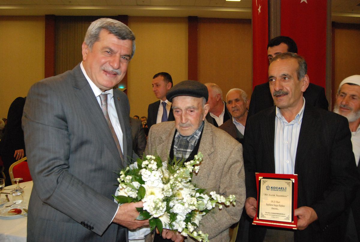 Büyükşehir Yaşlıları Unutmadı