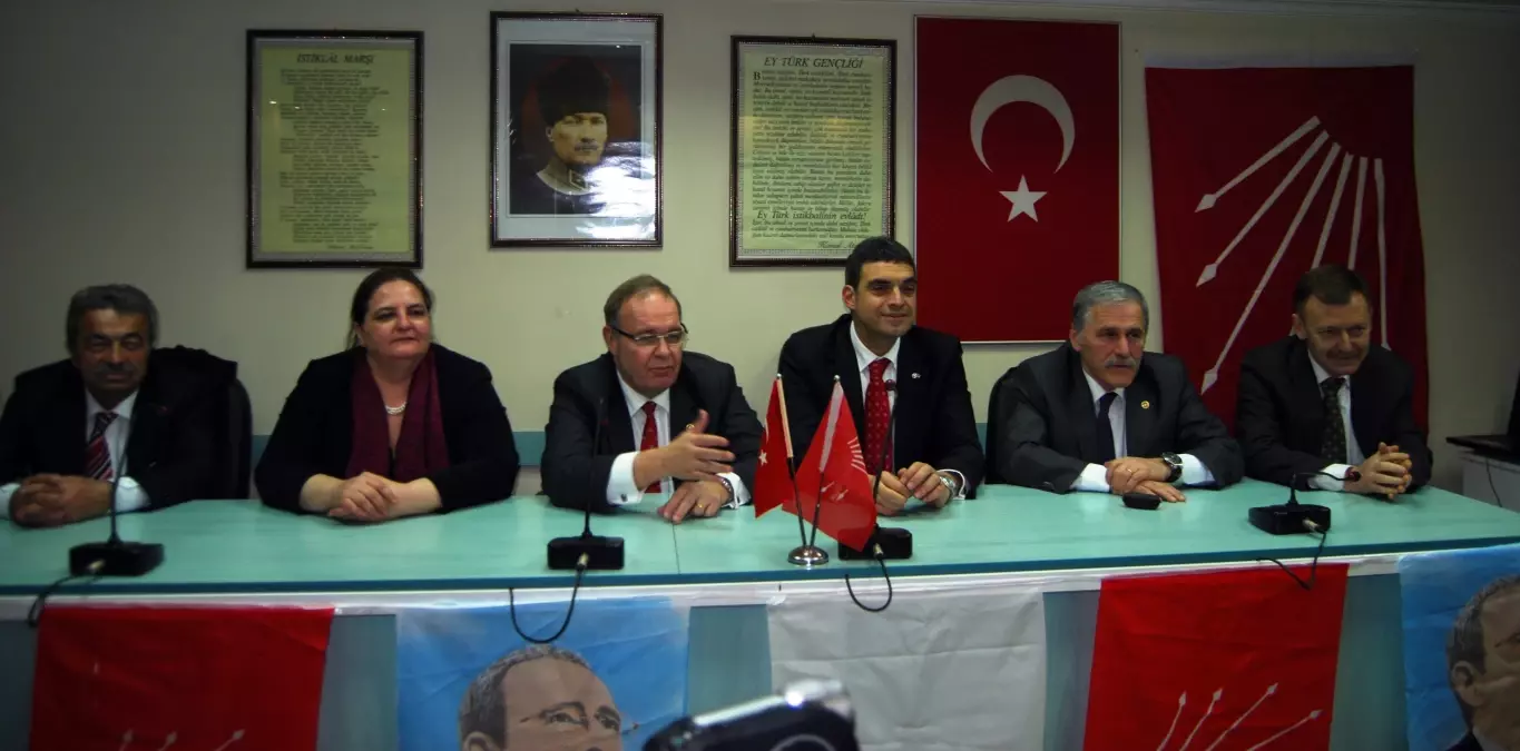 CHP Myk Üyeleri ve Milletveklleri Malkara\'da Partililerle Buluştu