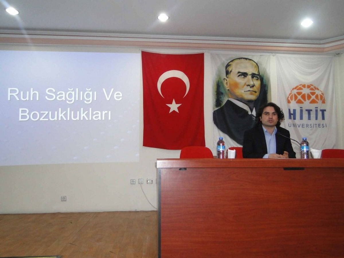 Çorum Myo\'da" Ruh Sağlığı ve Bozuklukları" Konulu Konferans