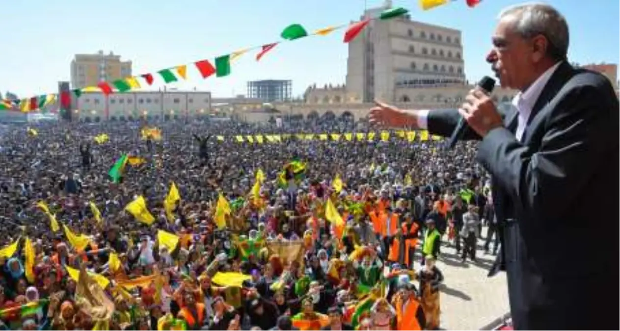 Demokratik Cumhuriyetten Yanayız