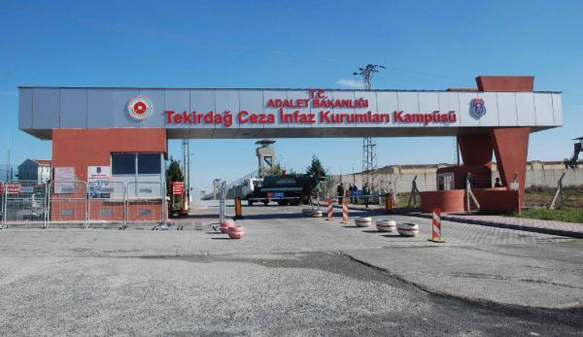 Diyarbakır\'dan 84 Hükümlü Tekirdağ\'a Nakledildi