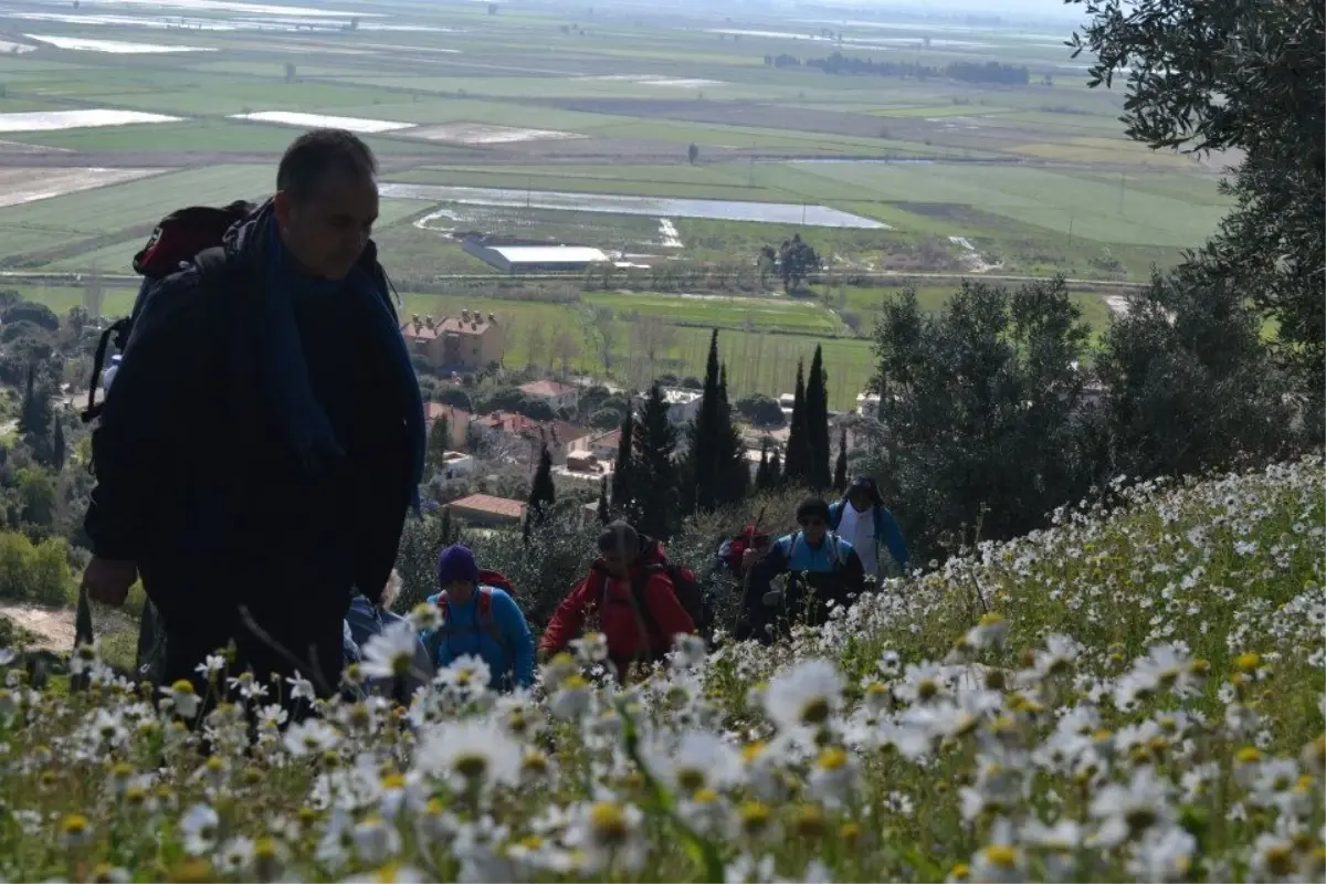 Efe Dağcılık Tarihe Yürüdü