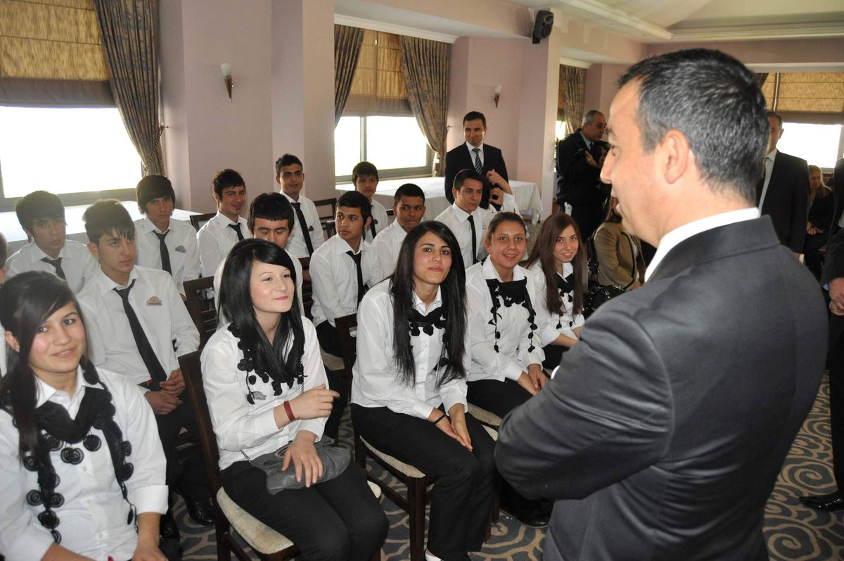 Emniyetten \'Umut Yıldızları\' Projesi