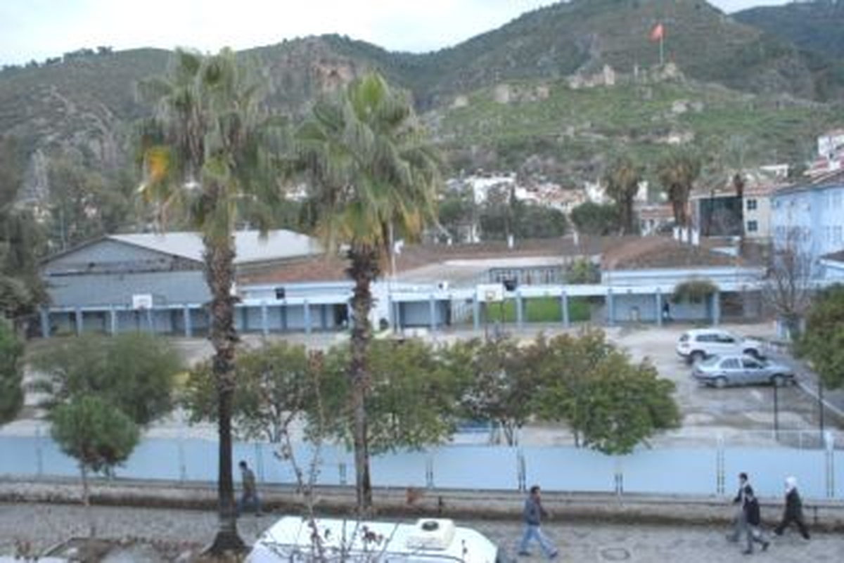 Fatih Anadolu Lisesi İnşaatı Başlıyor