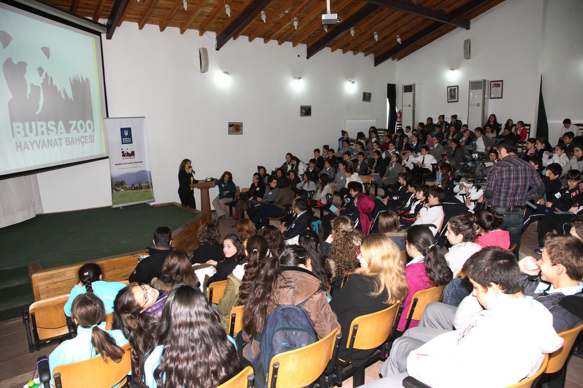 Hayvanat Bahçesinde Su Konferansı