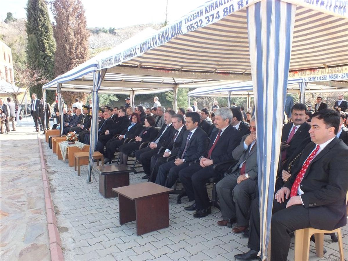 Karatepe Şehitleri Dualarla Yad Edildi