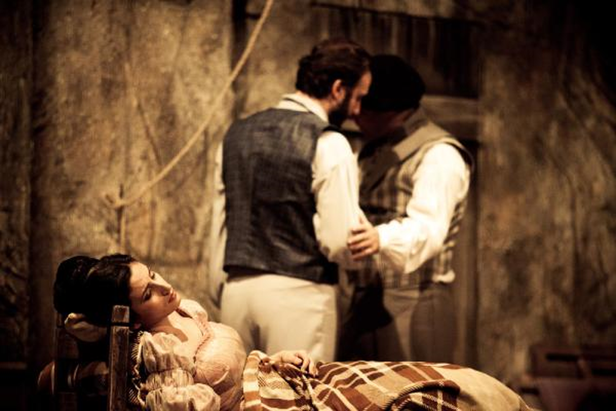 La Boheme Operası Perde Kapatıyor