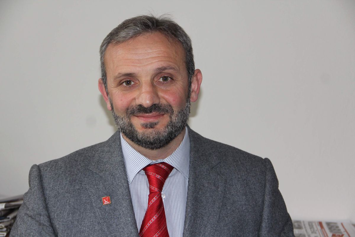 Malkoç\'tan, AK Parti ve MHP\'ye Eleştiri