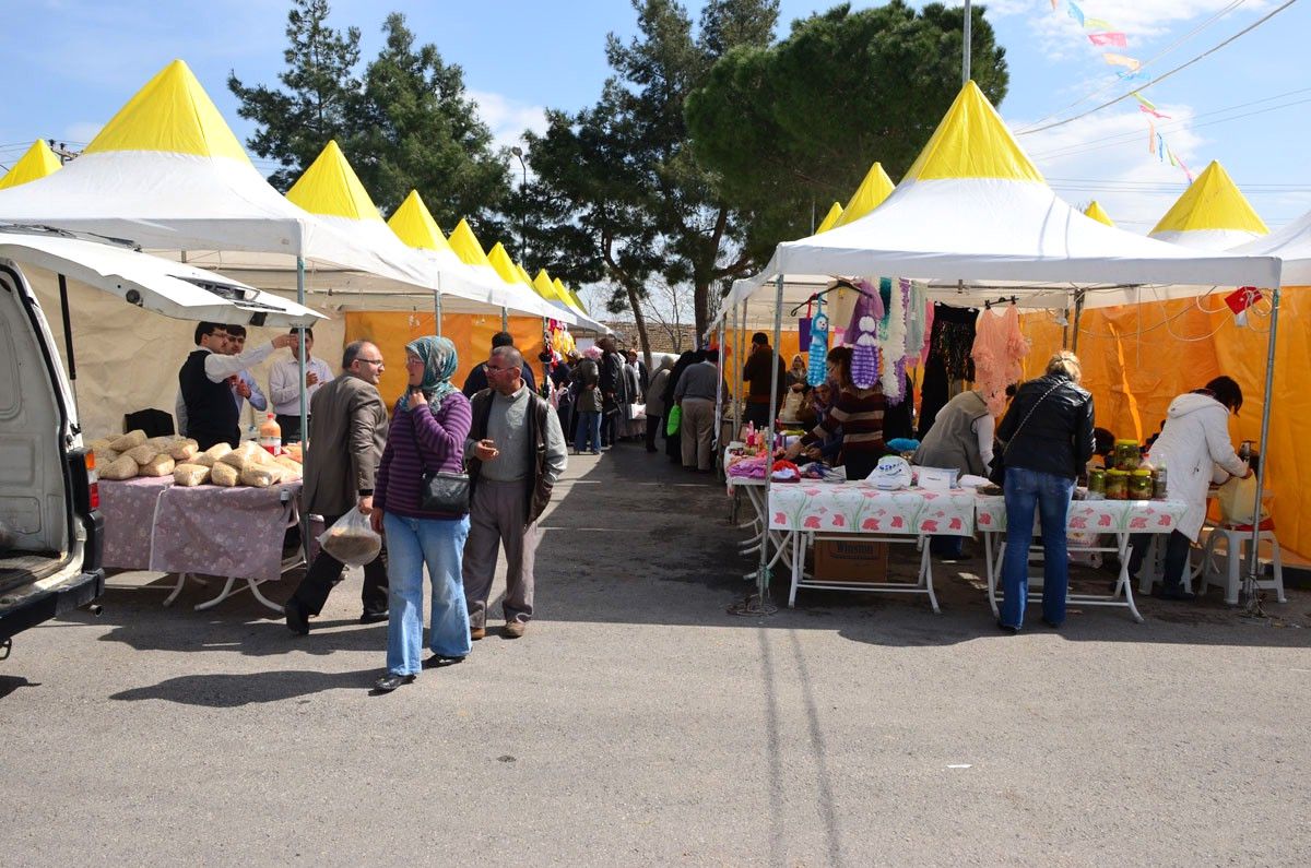 Manisa Mesir Fuarı Açıldı