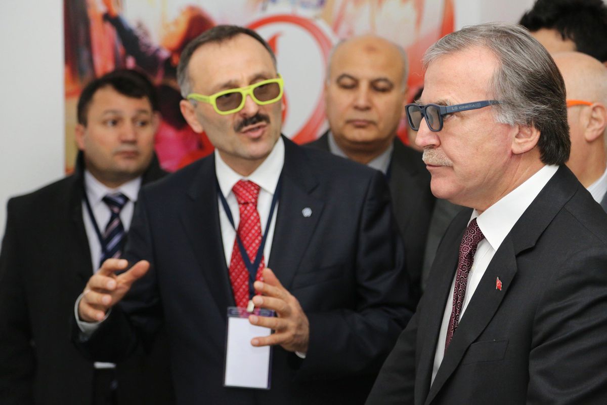 Mehmet Ali Şahin\'den Üç Boyutlu Eğitime Tam Not