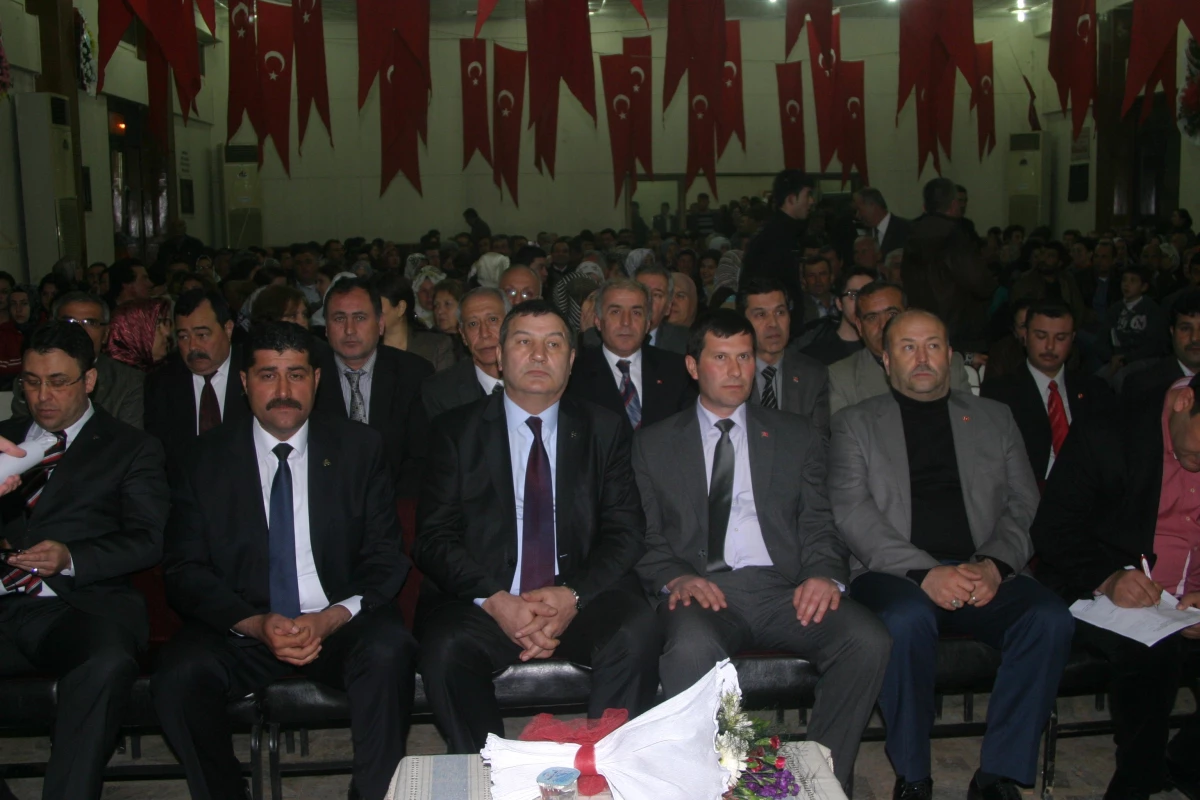 Ödemiş MHP İlçe Teşkilatı, "Şehitleri Anma" Gecesi Düzenledi