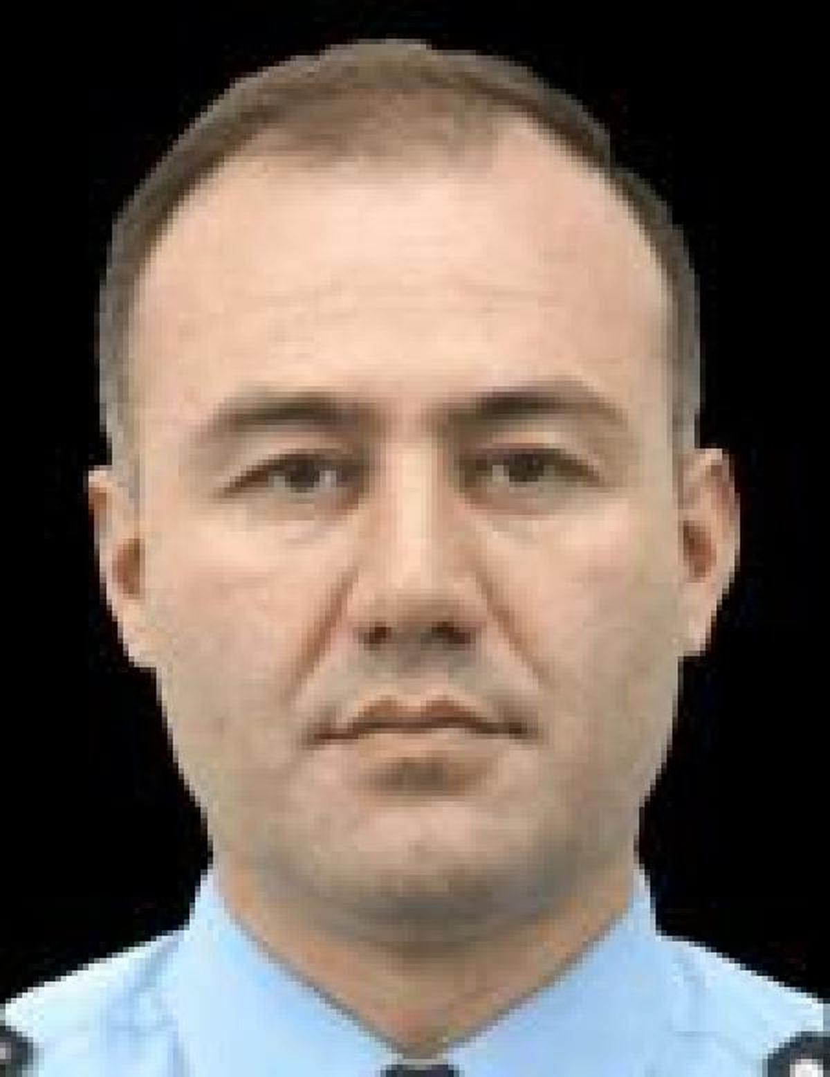 Polis Memuru Görev Başında Kalp Krizi Geçirdi