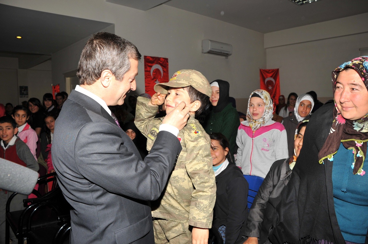Şahinbey Belediyesi Şahmek\'den Şehitleri Anma Etkinliği