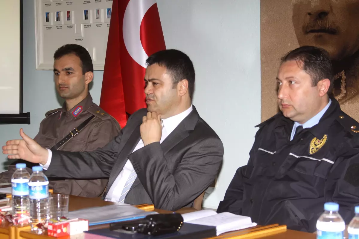 Saruhanlı\'da Asayiş Toplantısı Yapıldı