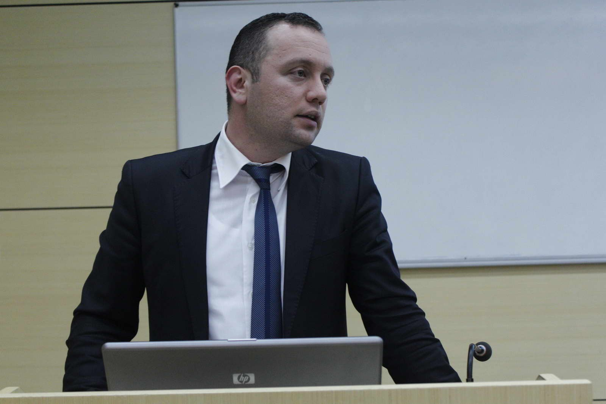 Saü\'de Eğitim Semineri