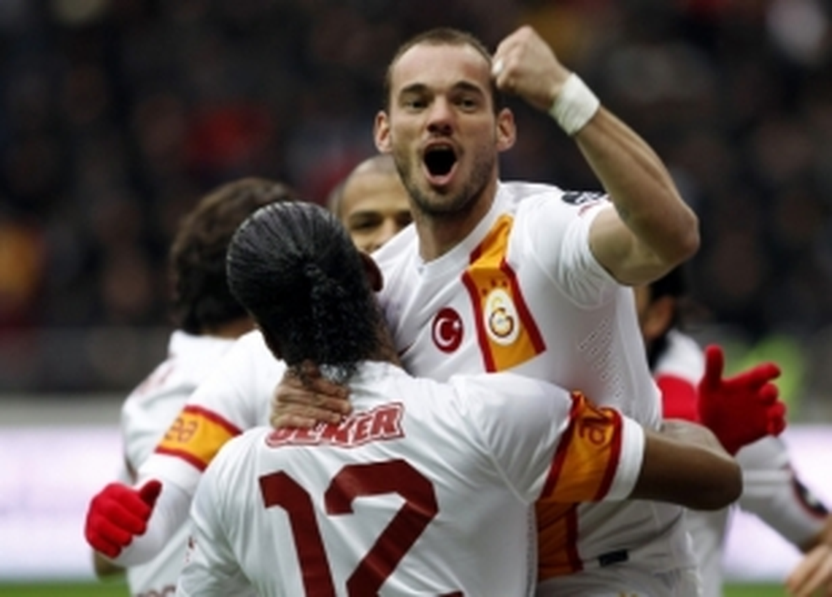 Sneijder: "Türkiye Şu An Rüyada"