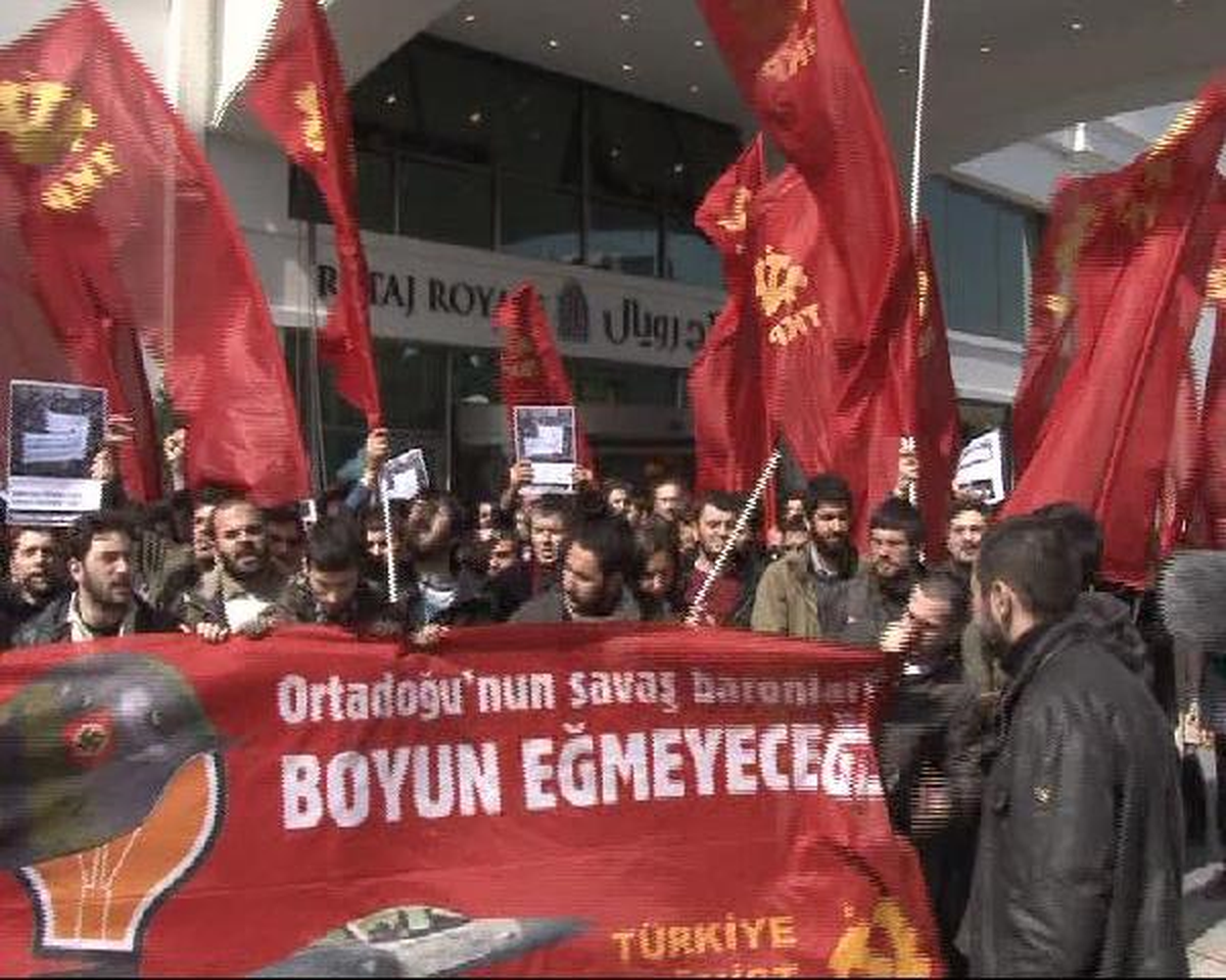Suriye Muhalefetine Protesto