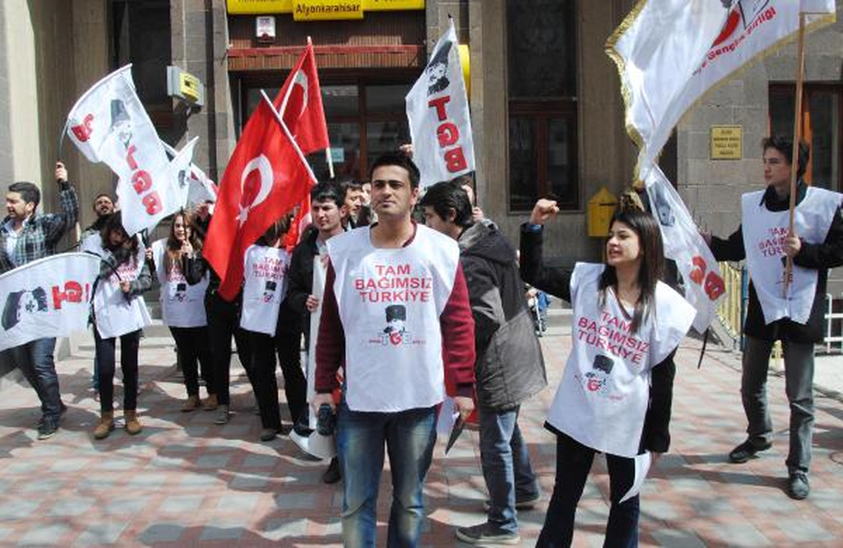 Tgb Üyeleri, Ergenekon Mütalaasını Protesto Etti