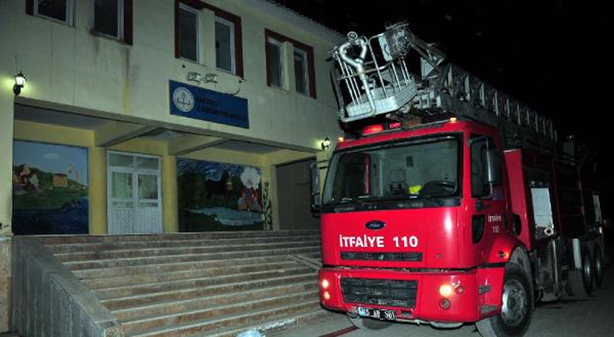Van\'da Okul Yakanlara Operasyon
