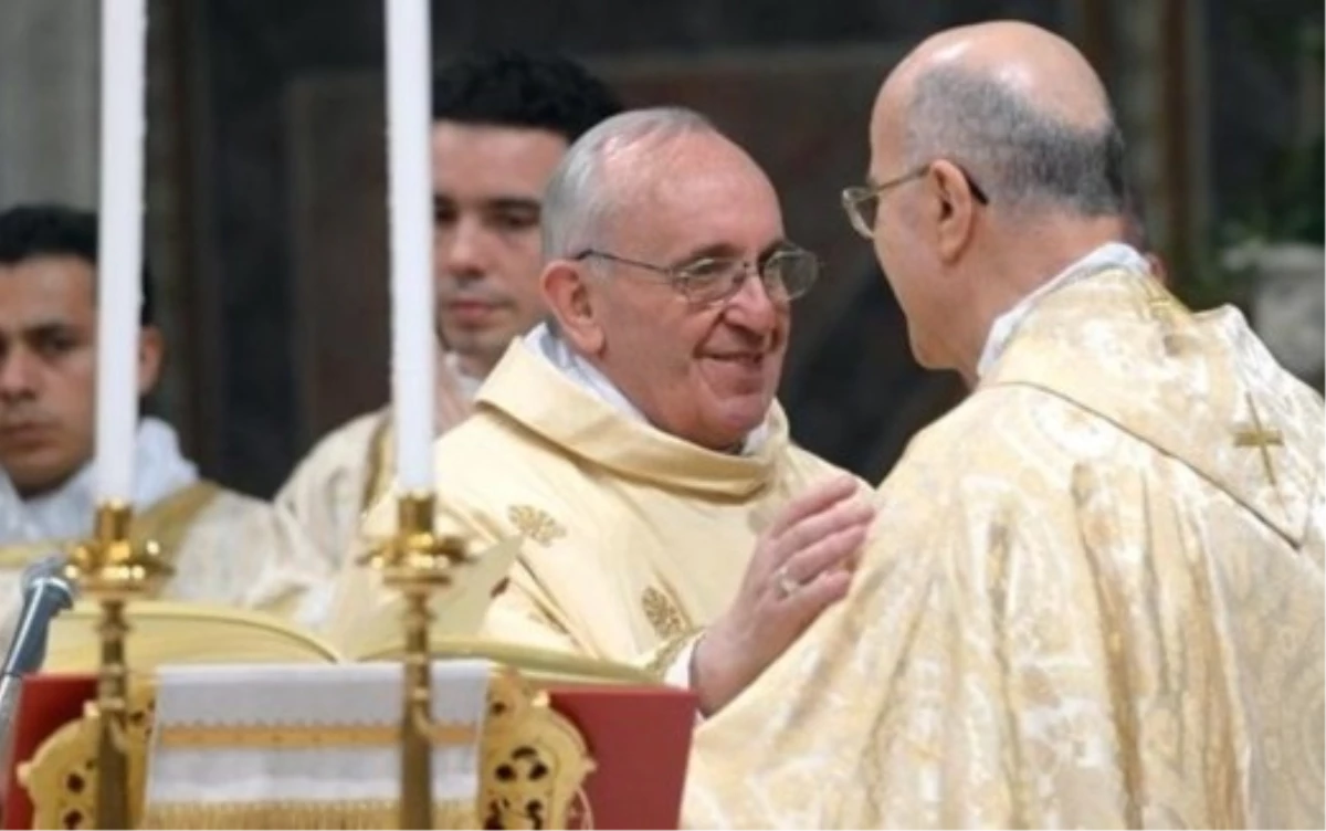 Vatikan\'da Papa Francis\'in Resmi Papalık Ayini