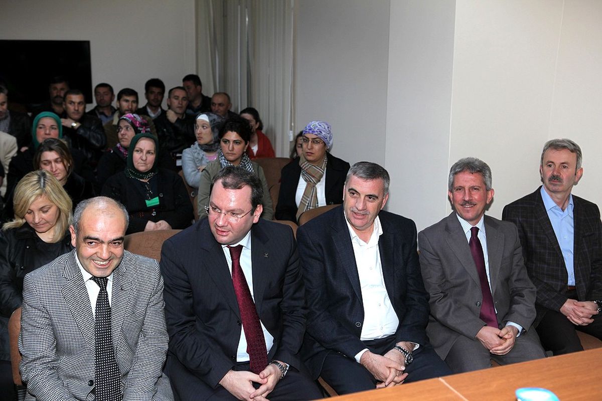 AK Parti Ferizli İlçe Danışma Meclisi Toplantısı Yapıldı