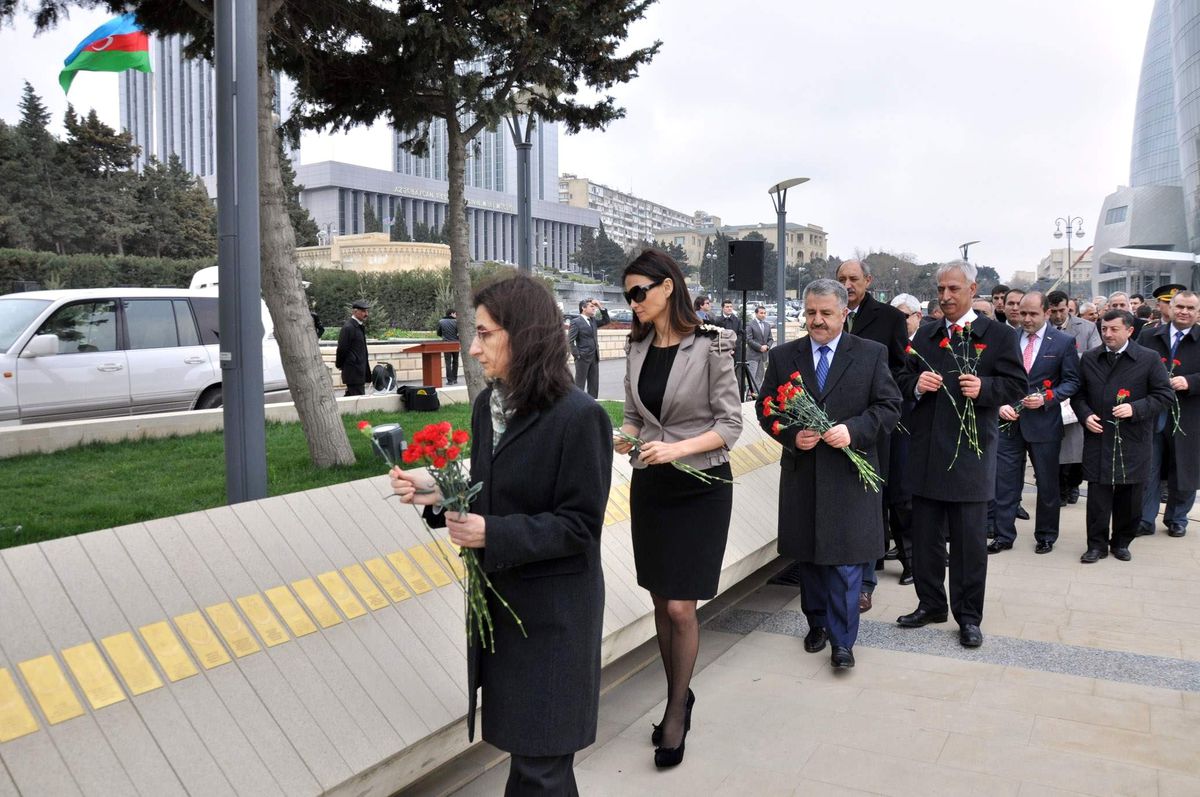 AK Parti\'li Arslan Azerbaycan\'da