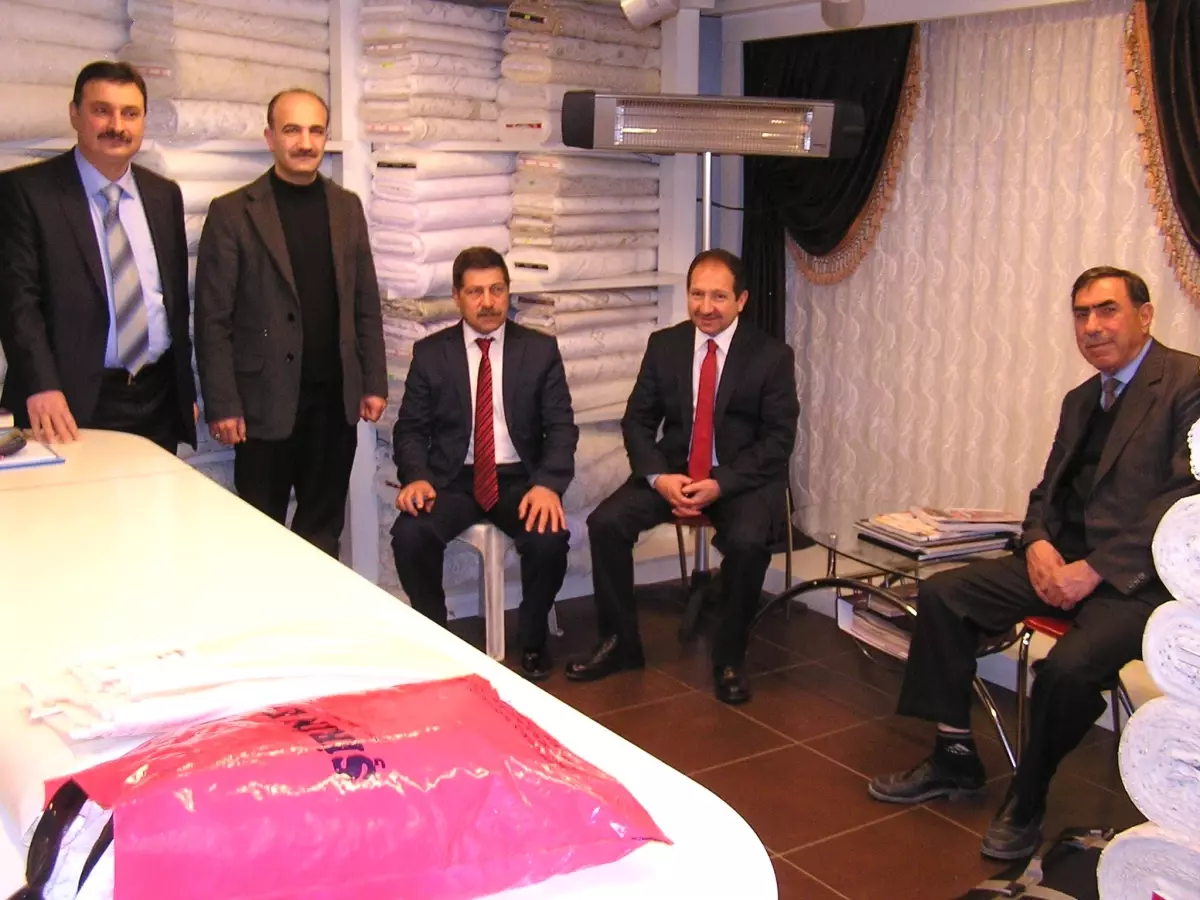 AK Parti Malatya Milletvekili Faruk Öz, Esnafları Ziyaret Etti
