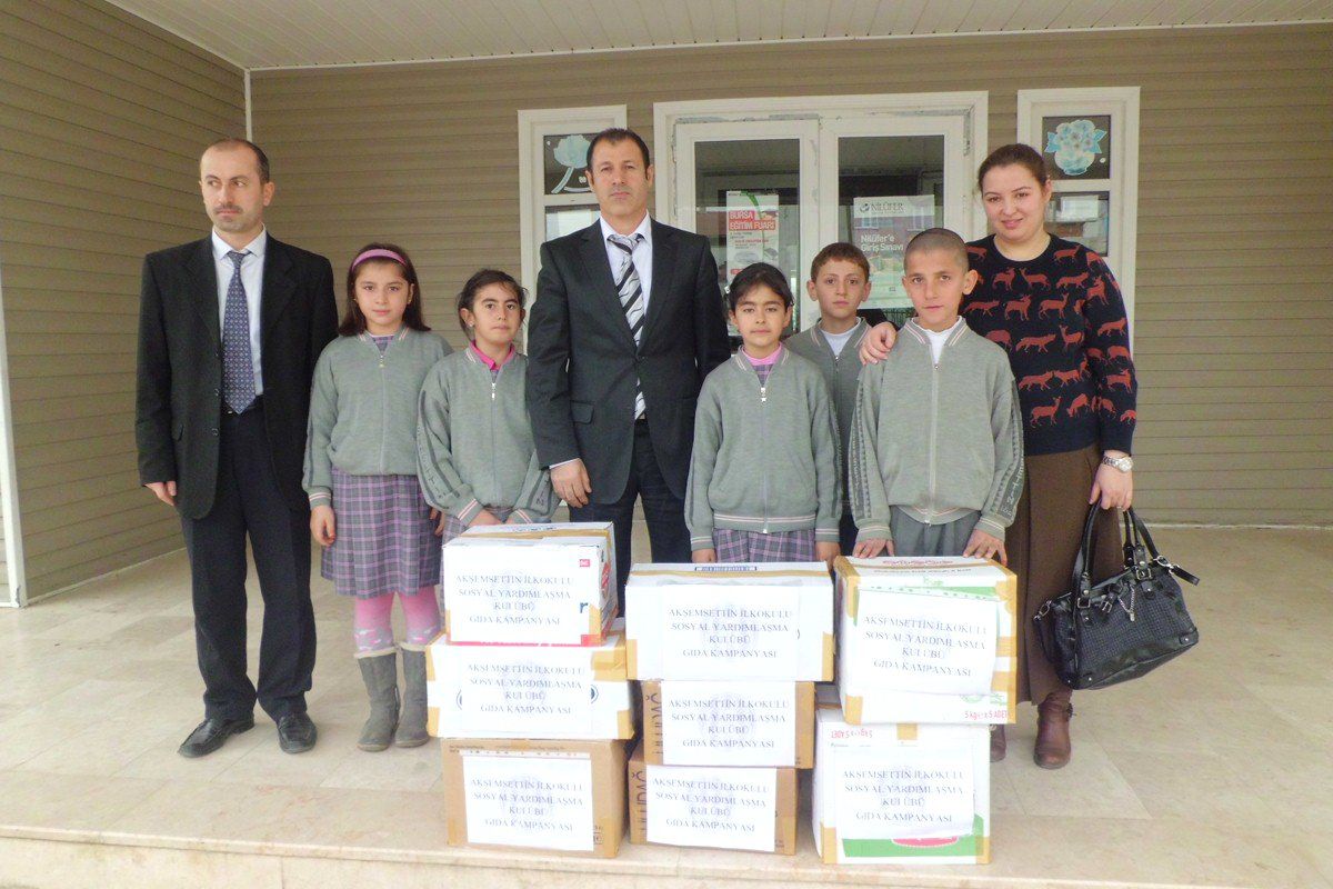 Akşemsettin\'den Gıda Yardımı Kampanyası