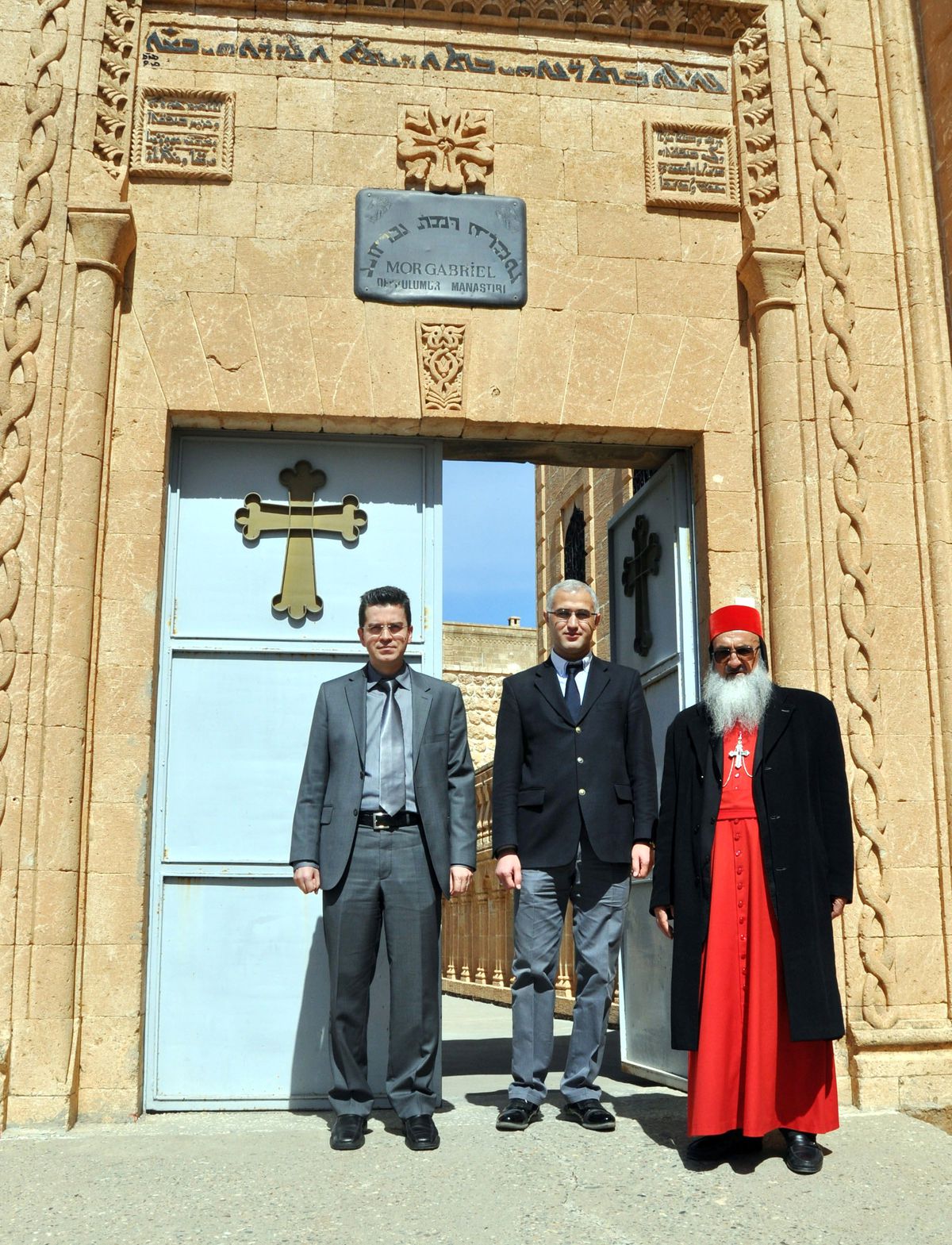Başhekim Arıkan\'dan Mor Gabriel Manastırı\'na Ziyaret