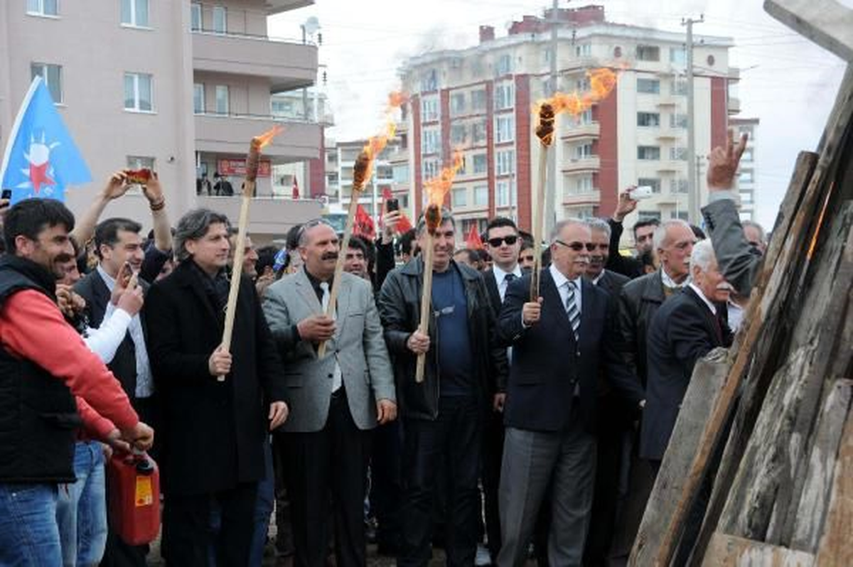 Çanakkale\'de Nevruz Kutlaması