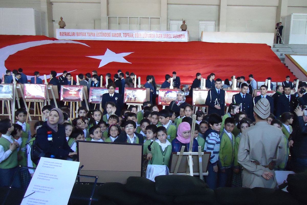 Çanakkale Kahramanları Suriyeli Çocukları Etkiledi