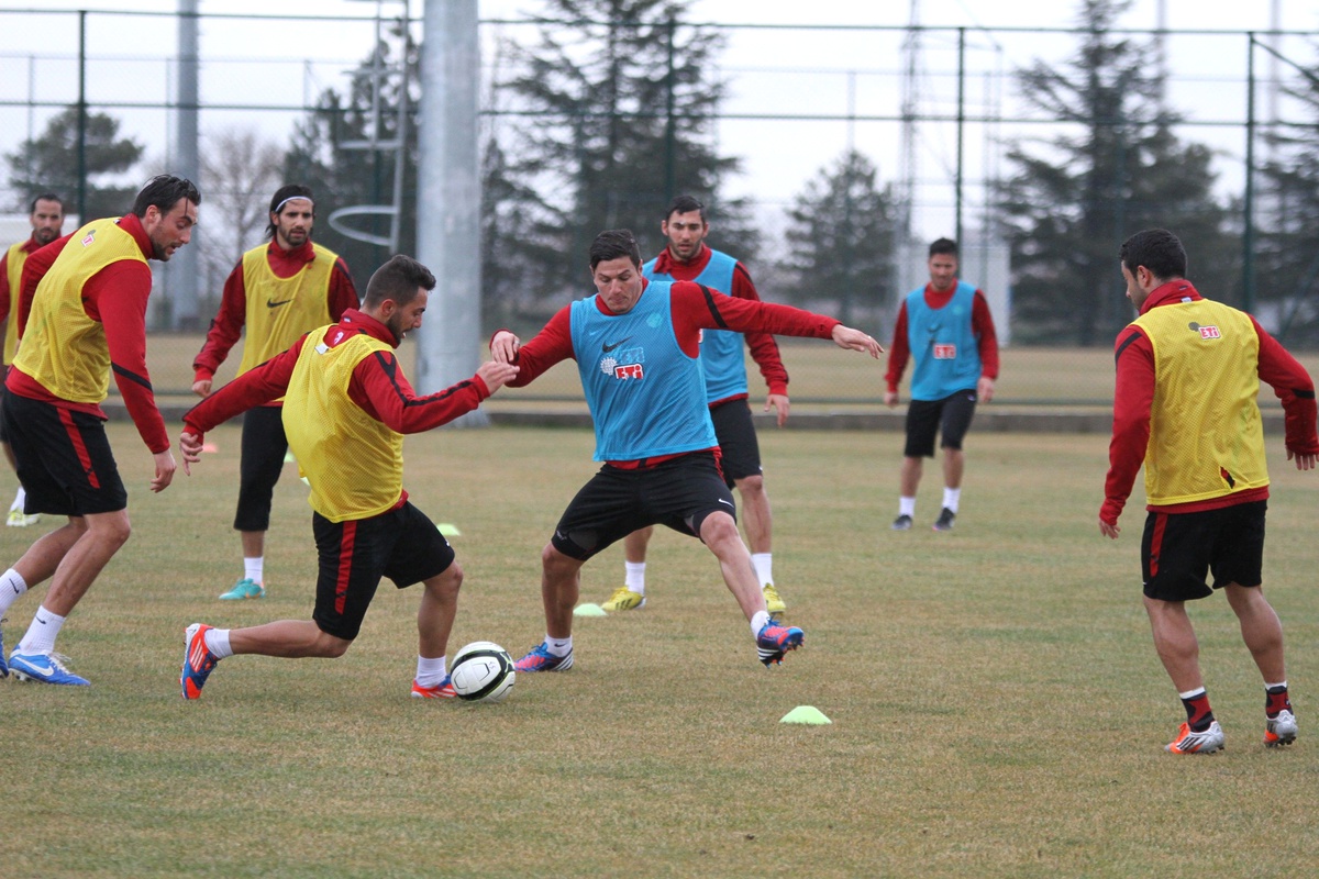 Futbol: Spor Toto Süper Lig