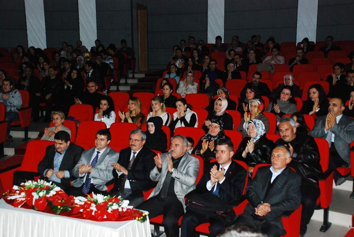 Hoş Seda Konseri\'ne Büyük İlgi