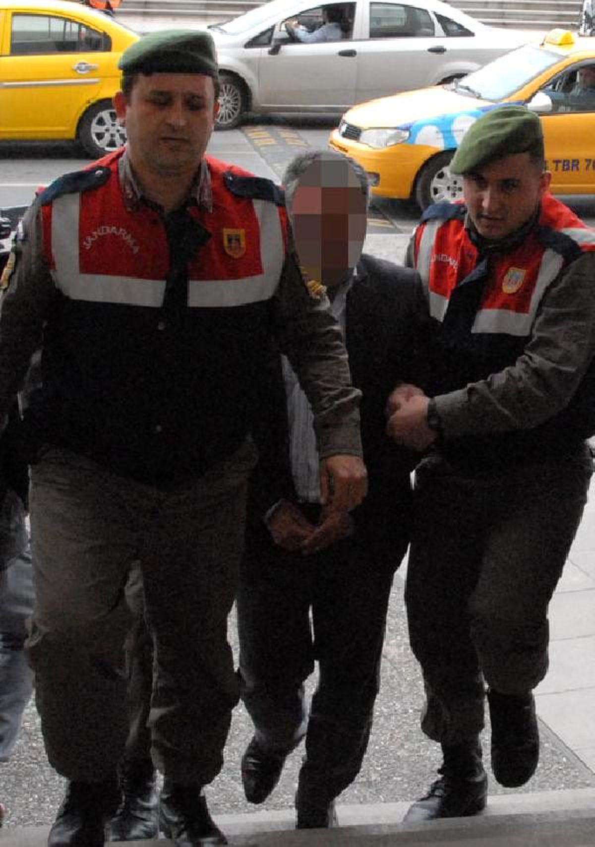 Jandarma ve MİT\'ten Ortak Uyuşturucu Operasyonu