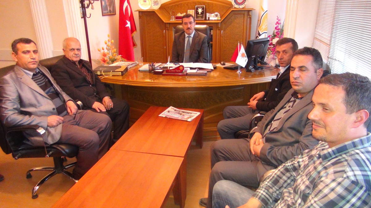 Kantin Esnafları, AK Parti\'yi Ziyaret Etti