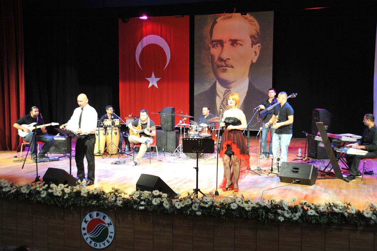 Kepez\'de "45\'likler Konseri" Düzenlenecek