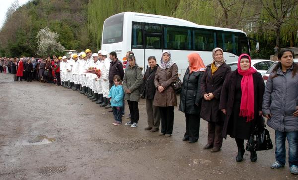 Kızılay Genel Başkanı\'na \'Gönüllü\' Karşılama