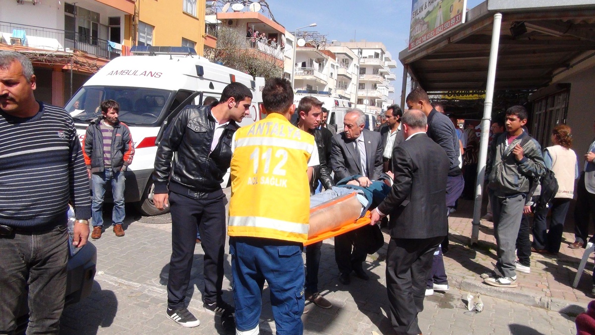Motosikletle Taksi Çarpıştı: Bir Yaralı
