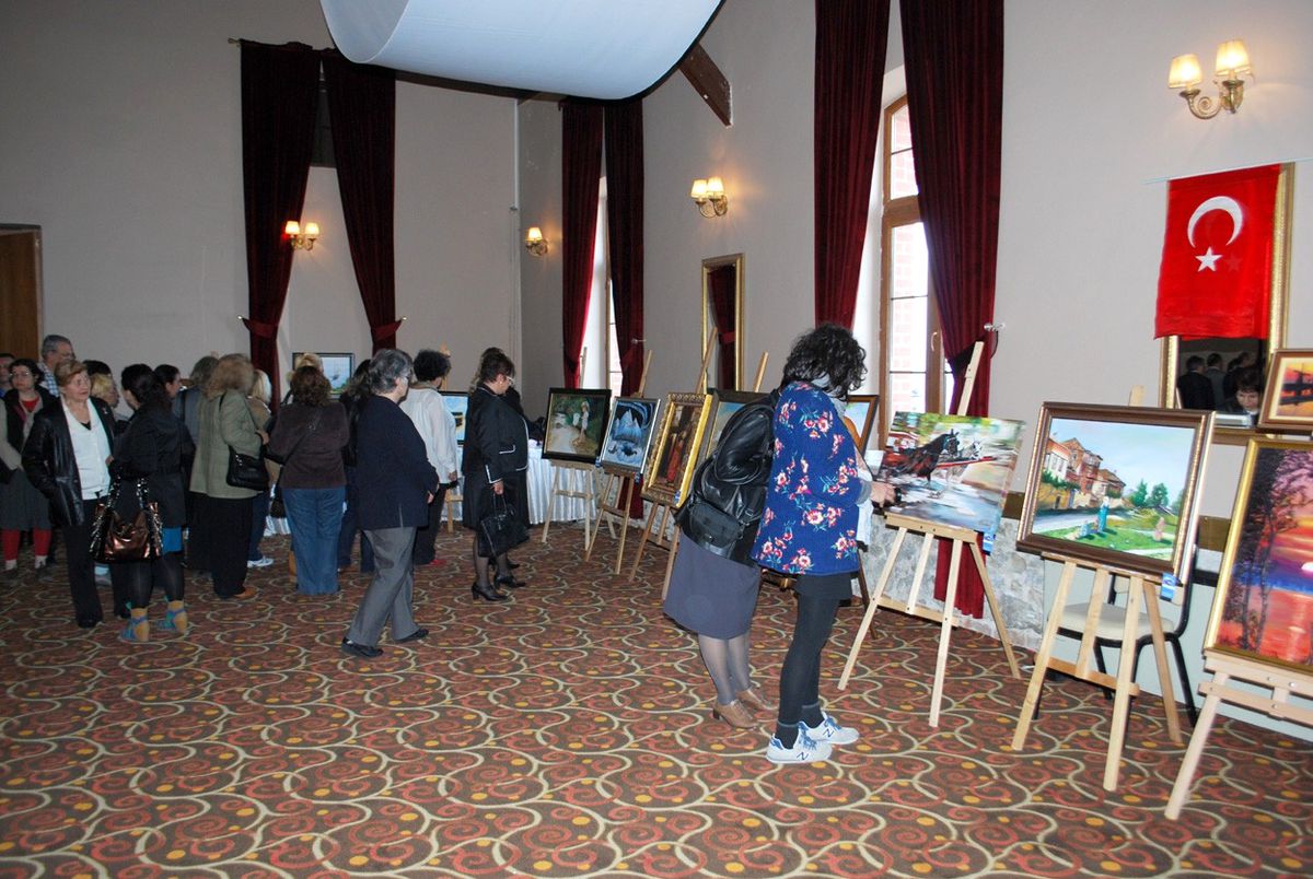 Mudanya\'da Resim Sergisi