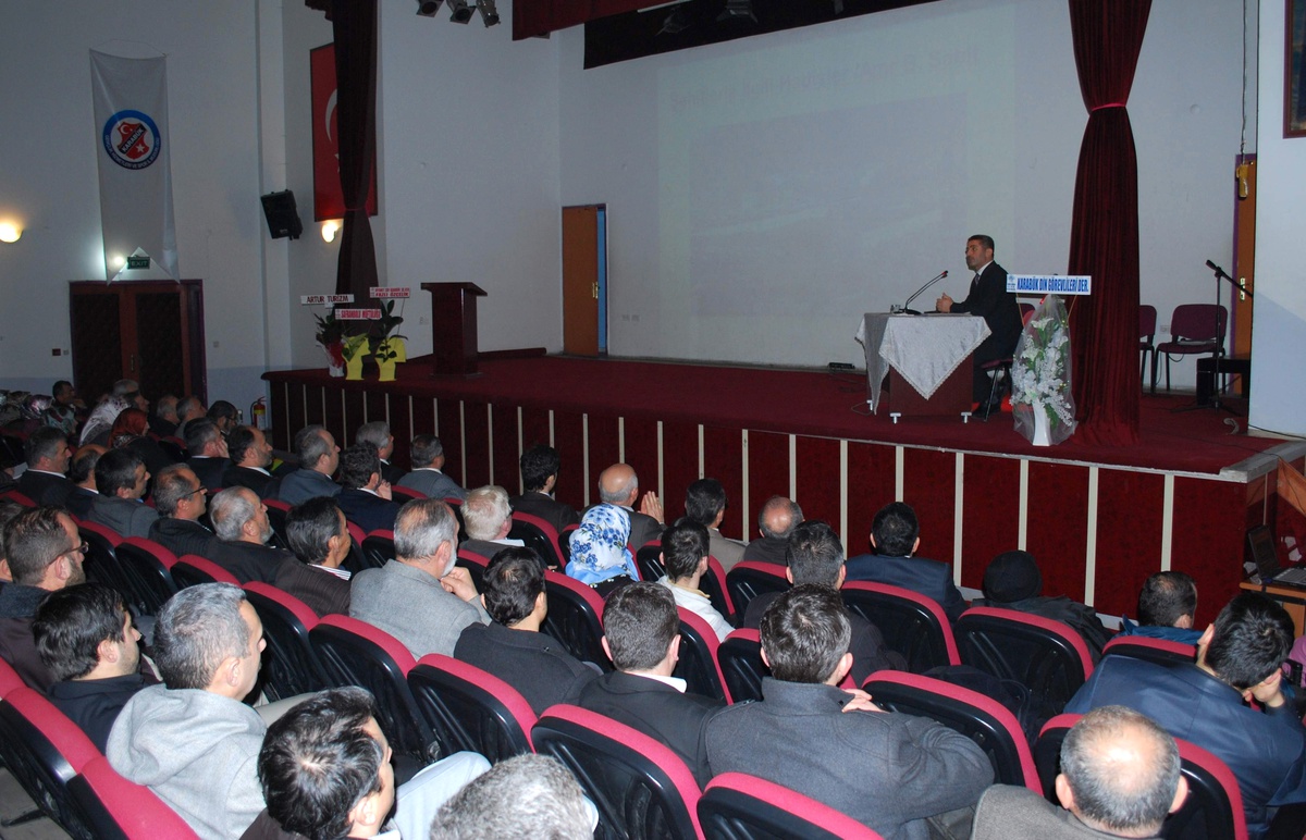 Müftülük\'ten Şehitlik ve Çanakkale Konulu Konferans