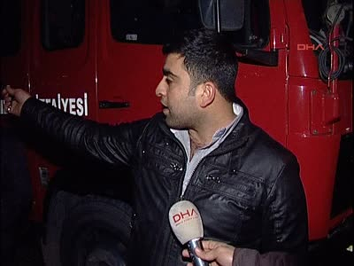 Reflektör Koymak İsterken Canından Oldu