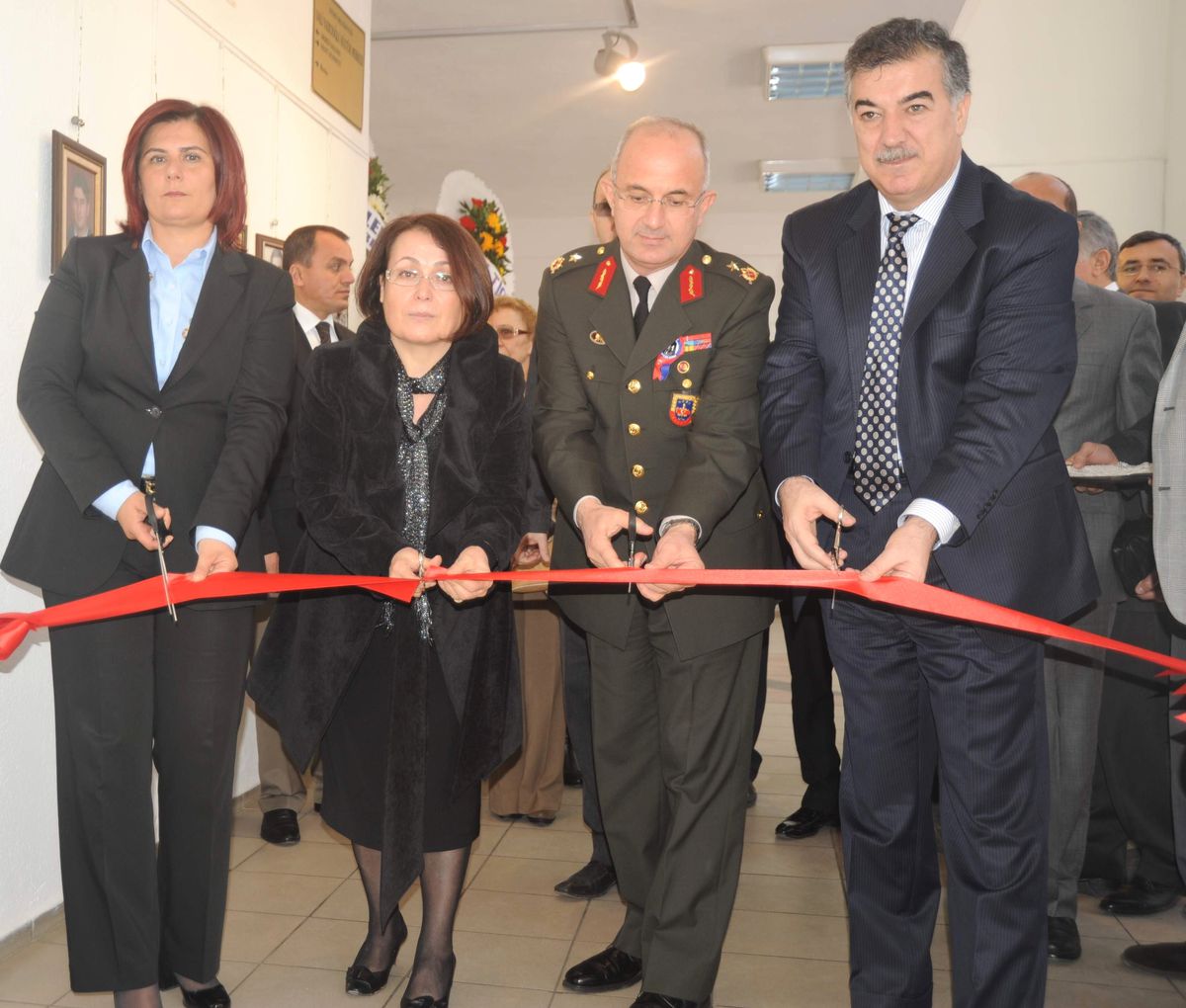 "Şehitlerimiz" Sergisi Aydınlılarla Buluştu