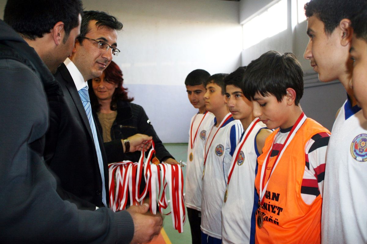 Silvan\'da Sporla Hayata Merhaba Projesi Sonuçlandı