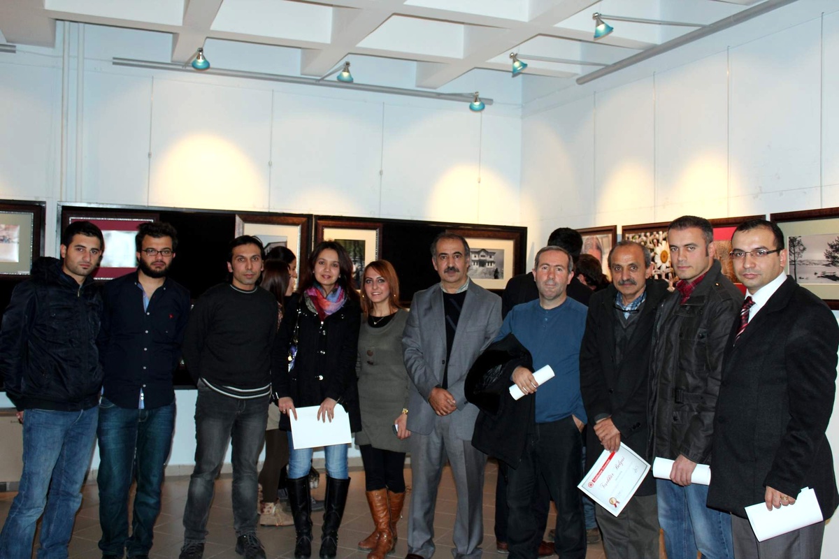 Sivas Fotoğraf Sanatçıları Derneği Fotoğraf Kurslarına Başlıyor